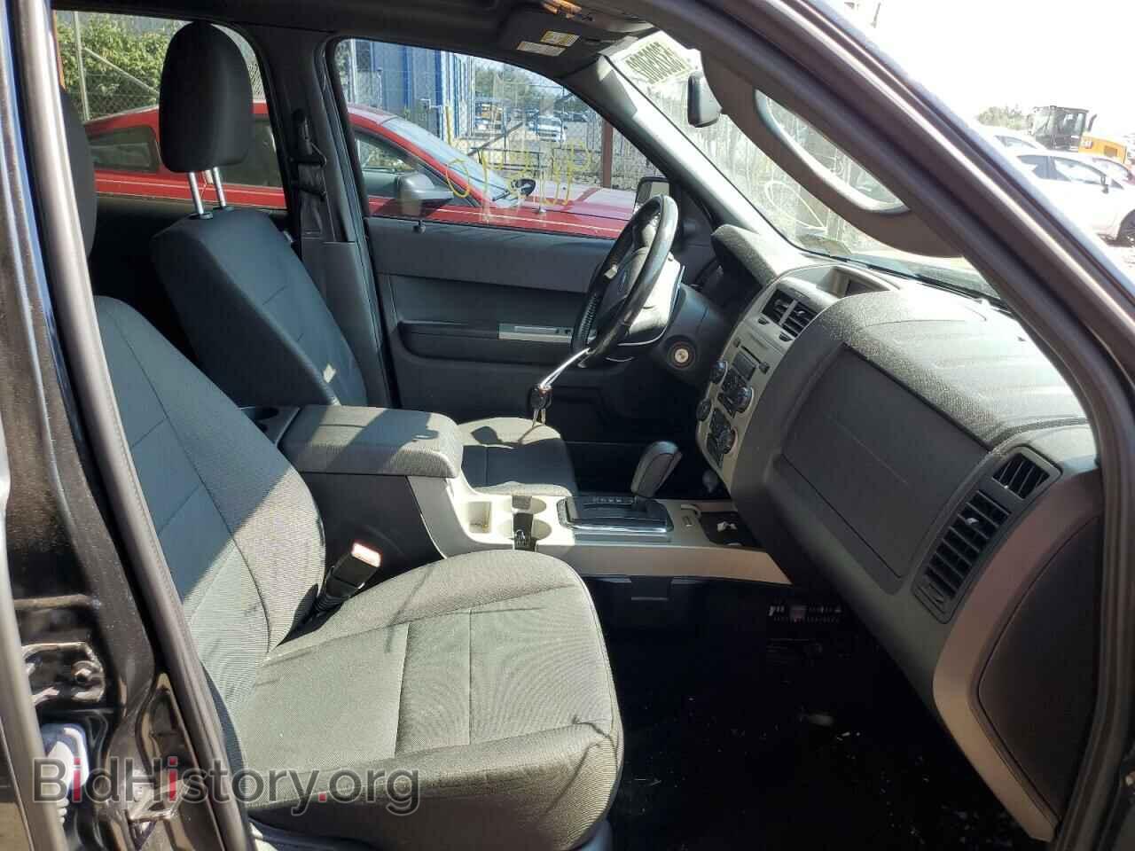 2011 FORD ESCAPE - VIN: 1FMCU9DG3BKB69767 - Фото 5