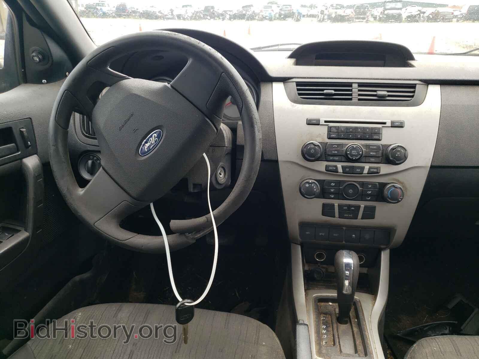 2011 FORD FOCUS - VIN: 1FAHP3FN4BW135958 - Фото 9