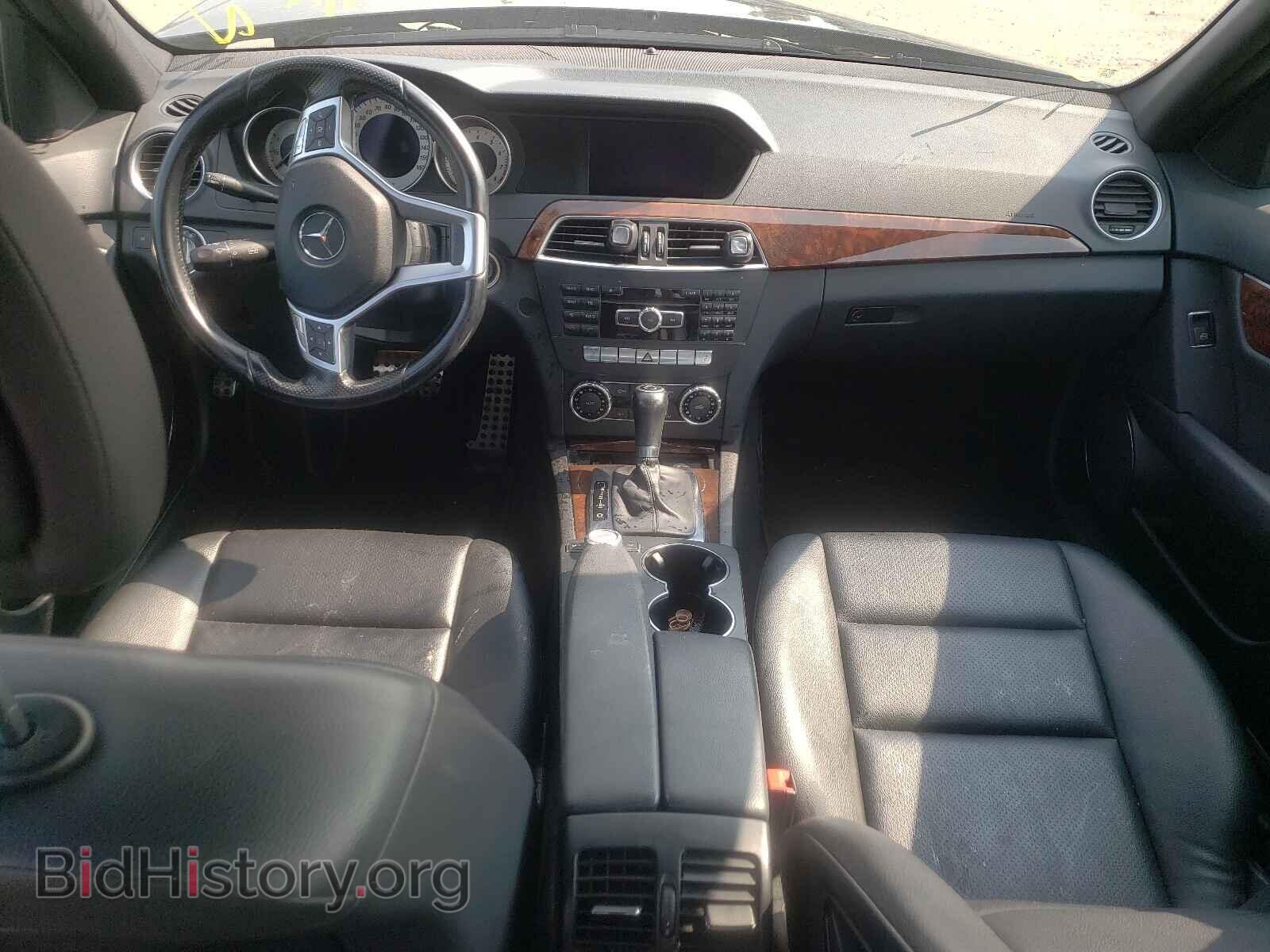 2012 MERCEDES-BENZ C-CLASS - VIN: WDDGF8BB7CR192811 - Фото 9