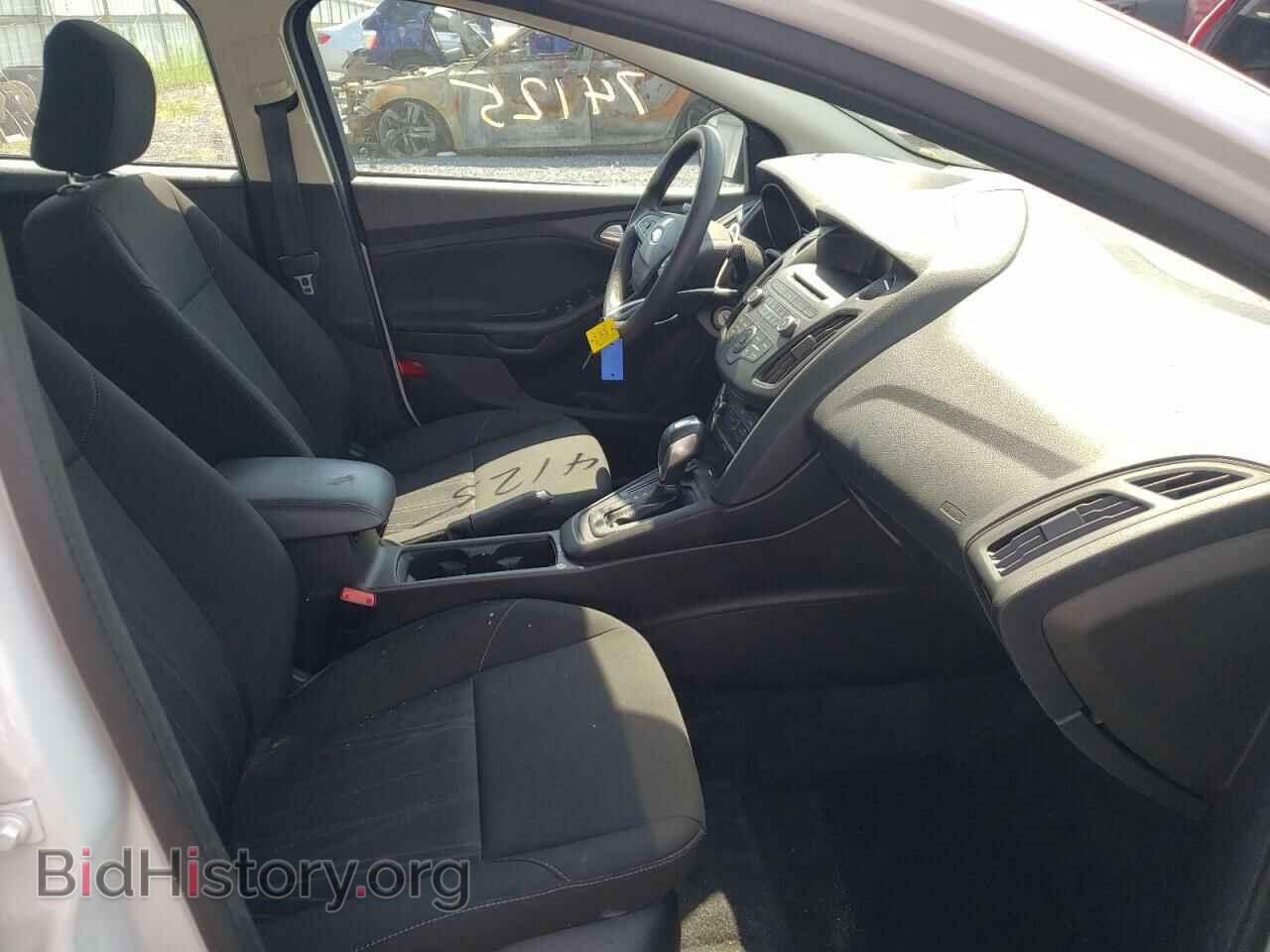 2016 FORD FOCUS - VIN: 1FADP3F2XGL303177 - Photo 5