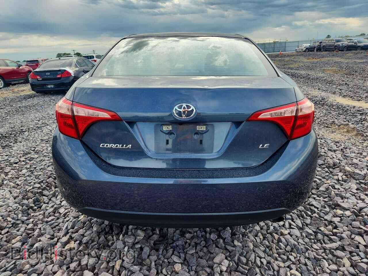 2018 TOYOTA COROLLA - VIN: 5YFBURHEXJP789332 - Фото 6