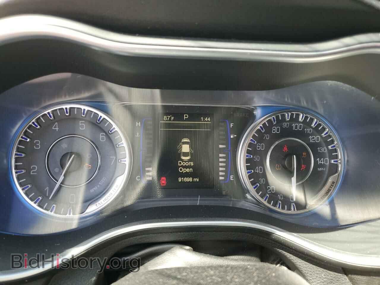 2016 CHRYSLER 200 - VIN: 1C3CCCFB3GN195494 - Фото 9