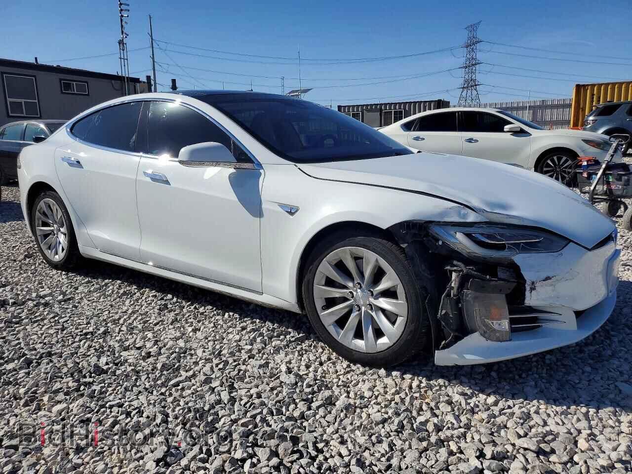 2016 TESLA MODEL S - VIN: 5YJSA1E16GF140286 - Photo 4
