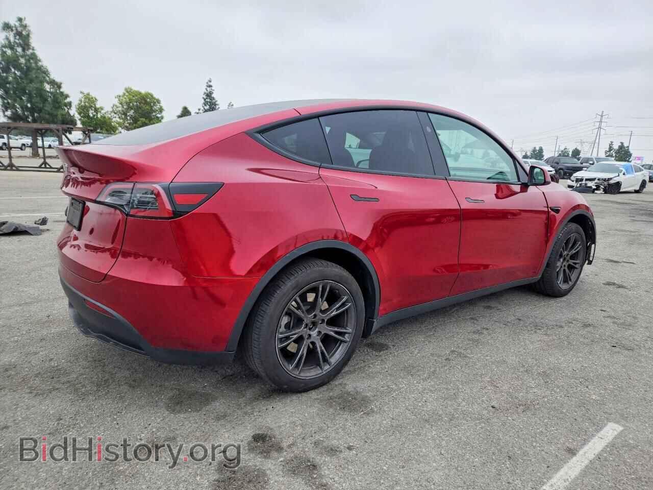 2024 TESLA MODEL Y - VIN: 7SAYGDED0RF192880 - Фото 3