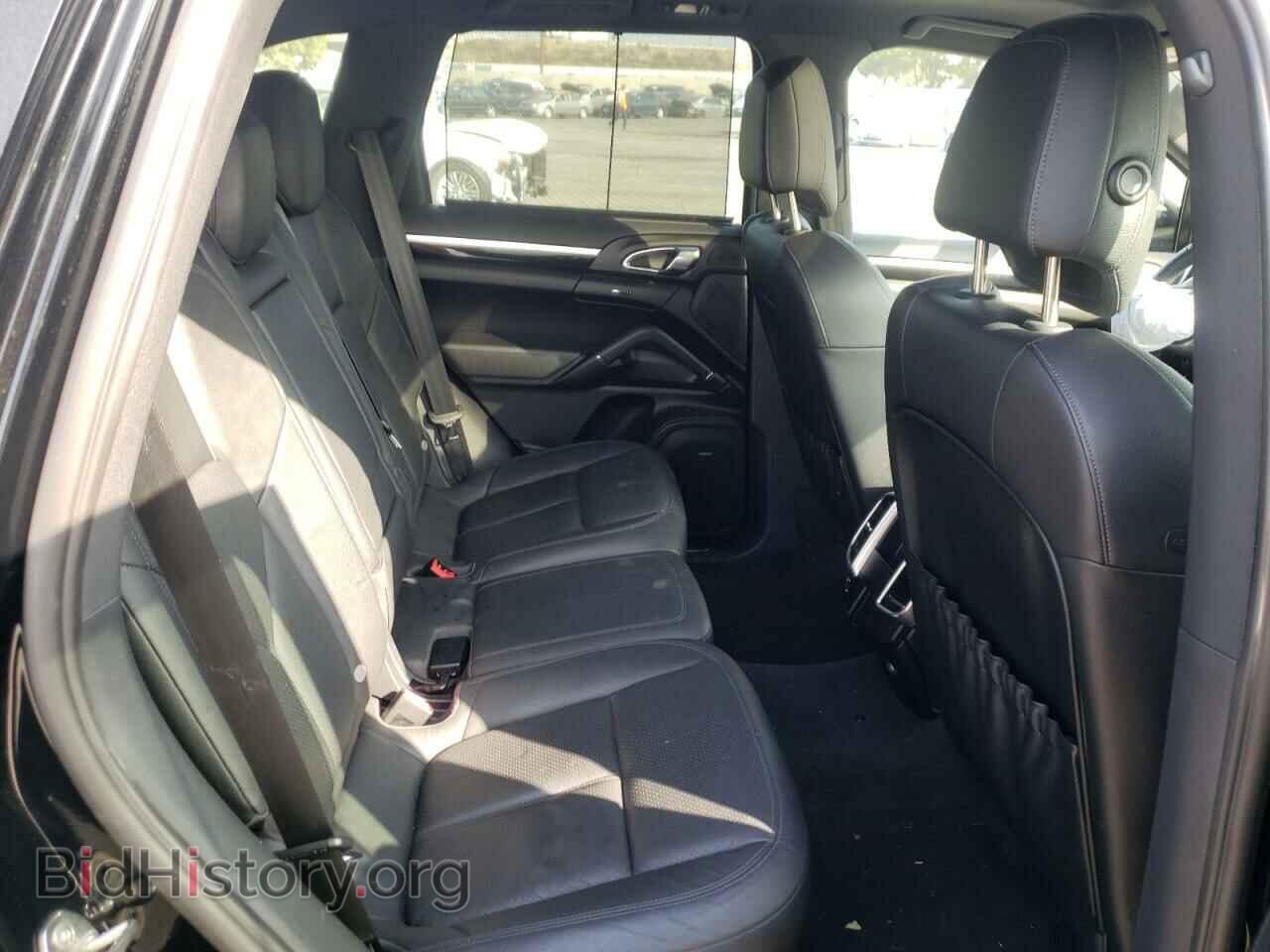 2011 PORSCHE CAYENNE - VIN: WP1AB2A27BLA43776 - Photo 6