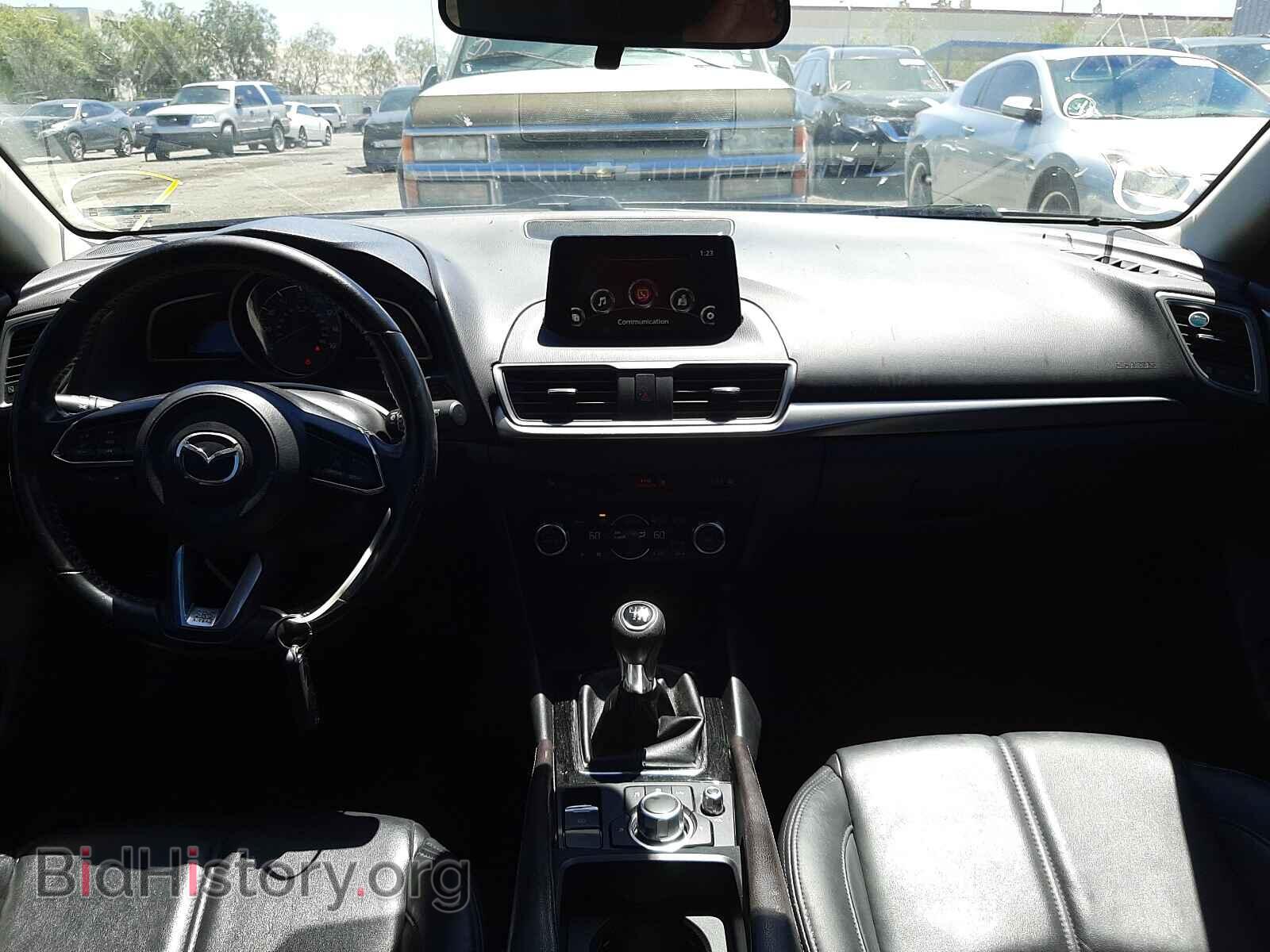 2017 MAZDA 3 - VIN: 3MZBN1L32HM157072 - Фото 9