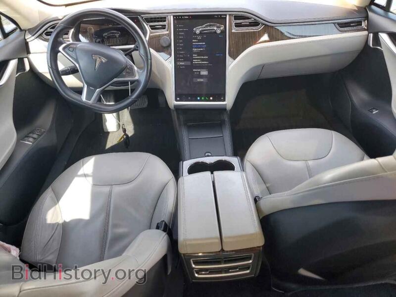 2013 Tesla MODEL S (VIN 5YJSA1DN9DFP15786) — фото 8 из 12