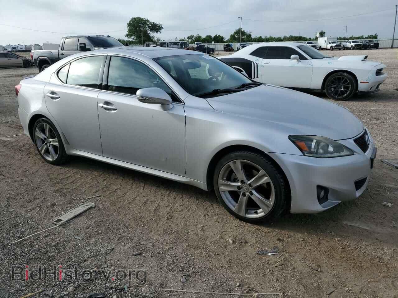 2011 LEXUS IS - VIN: JTHBF5C20B5137543 - Photo 4