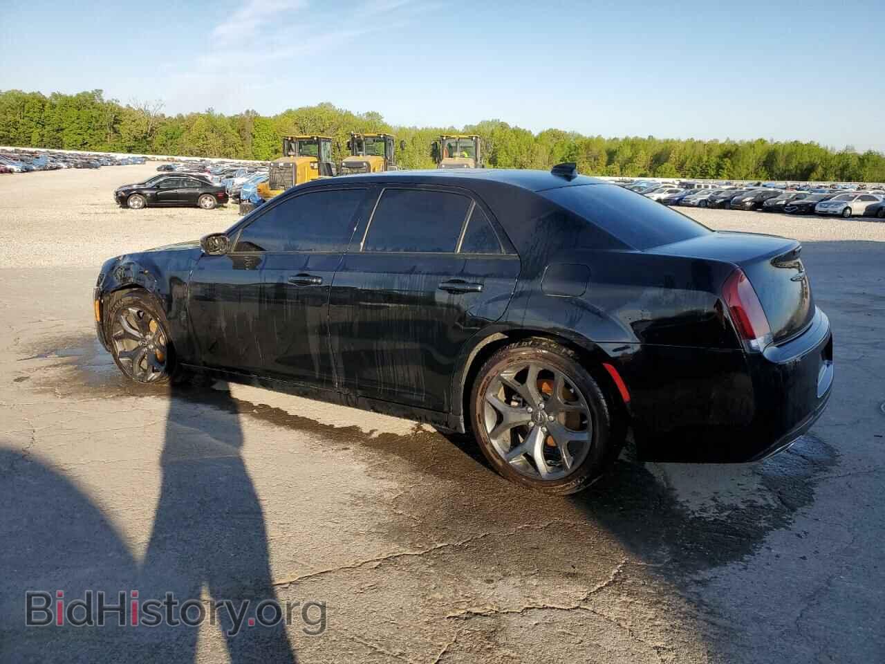 2023 CHRYSLER 300 - VIN: 2C3CCABG1PH589915 - Фото 2