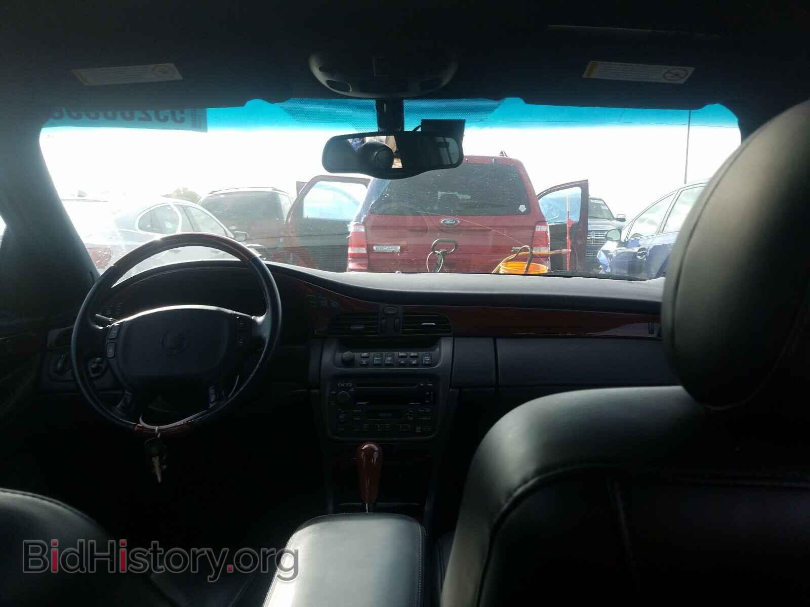 2000 CADILLAC DEVILLE - VIN: 1G6KF5794YU173987 - Photo 9