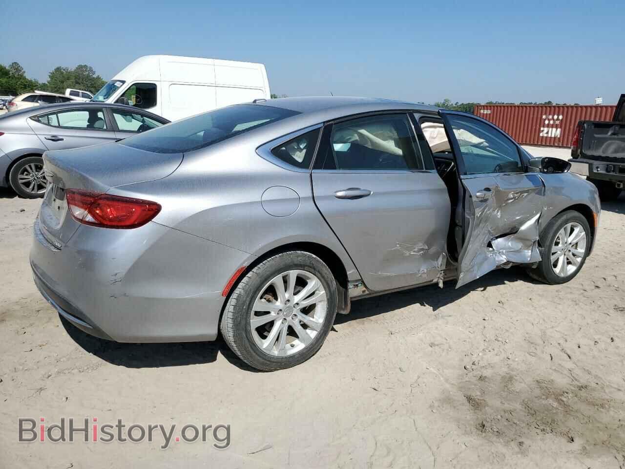 2016 CHRYSLER 200 - VIN: 1C3CCCAB9GN133749 - Фото 3