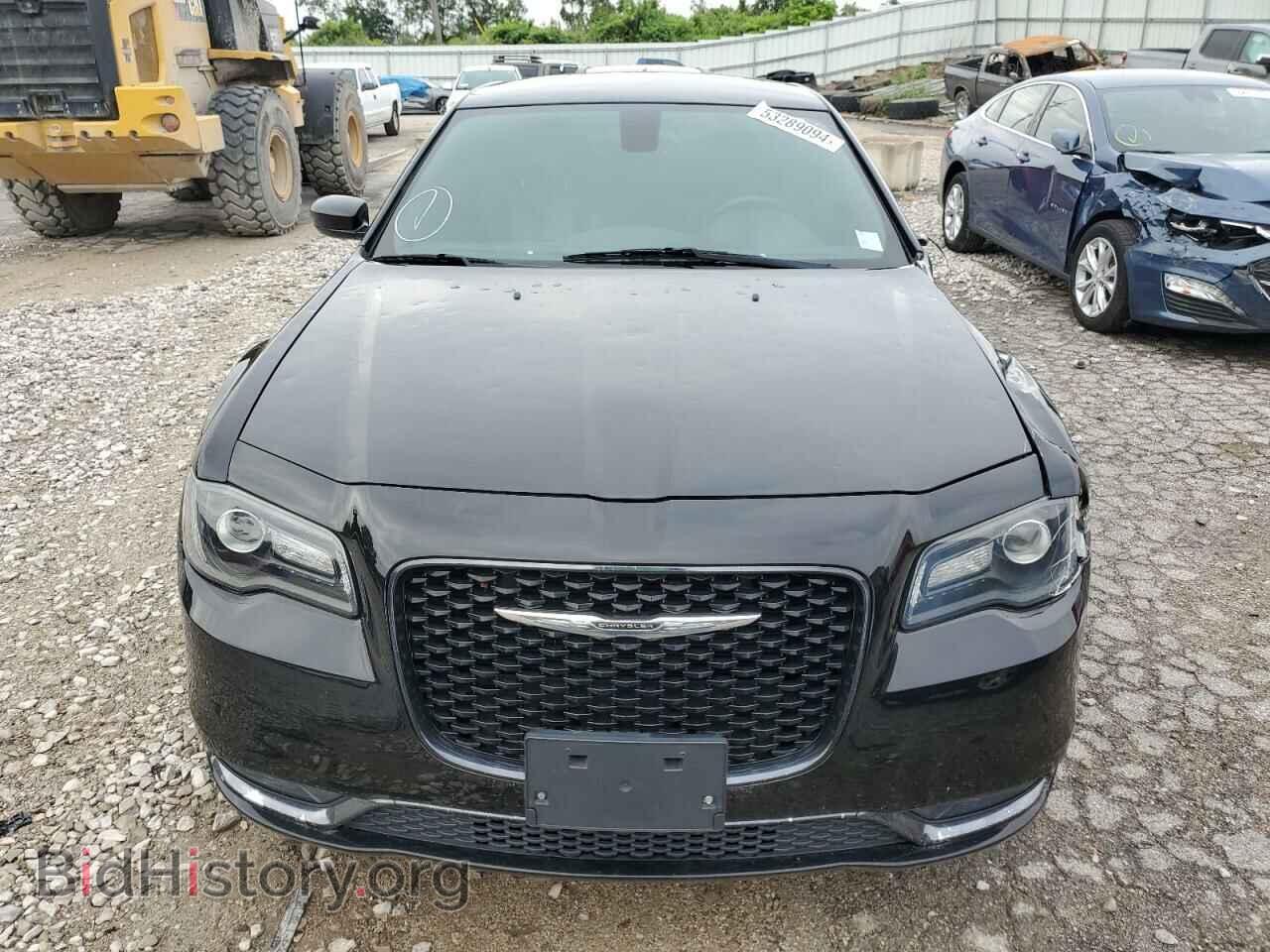 2016 CHRYSLER 300 - VIN: 2C3CCAGG3GH152362 - Фото 5