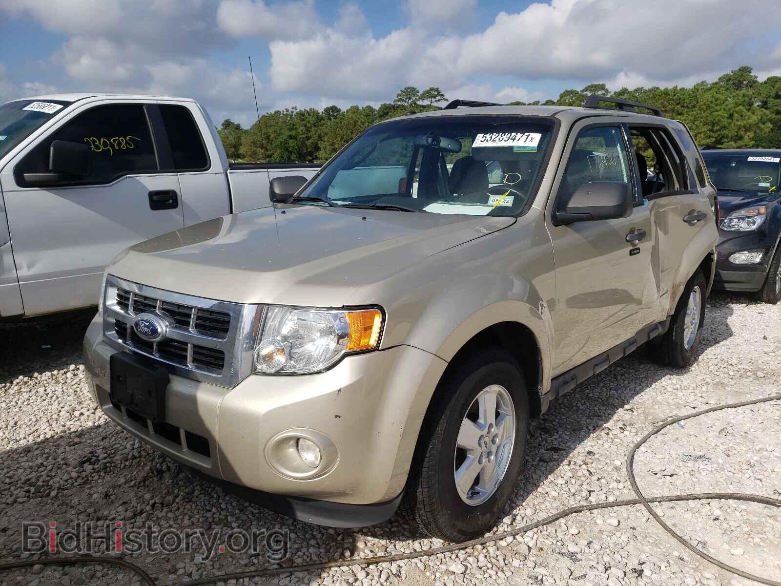2011 FORD ESCAPE - VIN: 1FMCU9D76BKC11381 - Фото 2