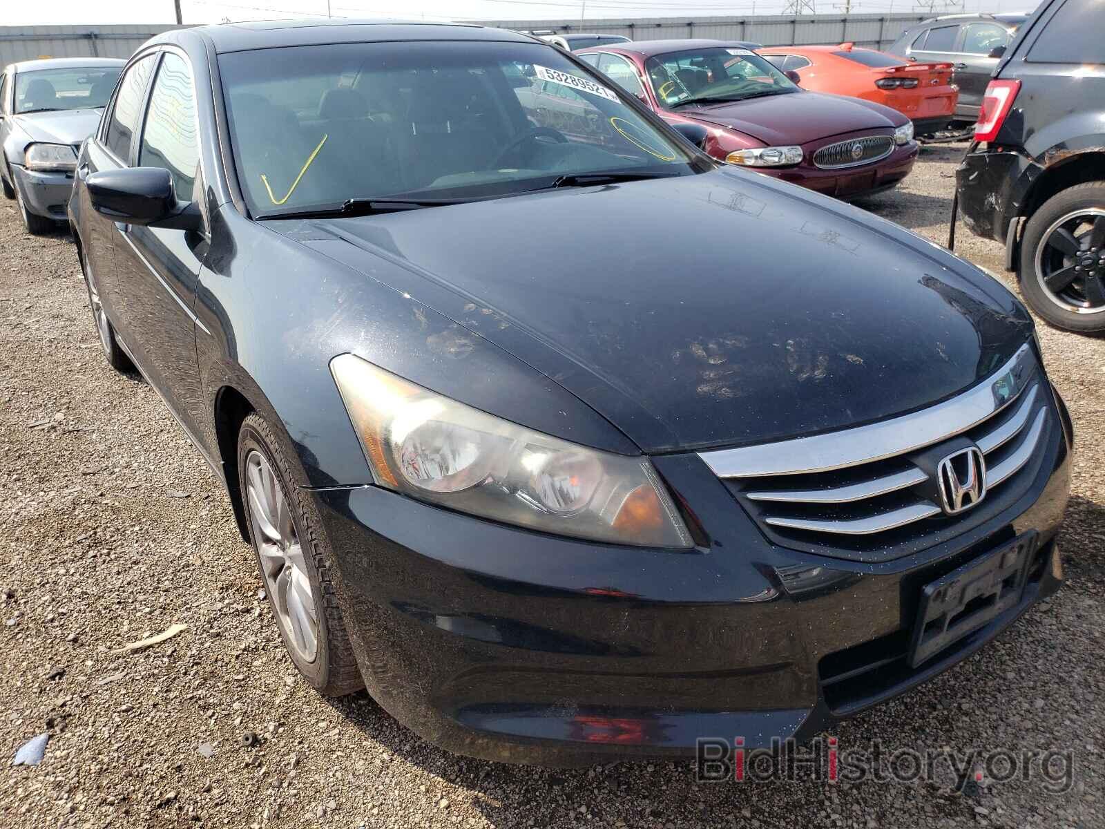 Photo 1HGCP2F85BA086485 - HONDA ACCORD 2011