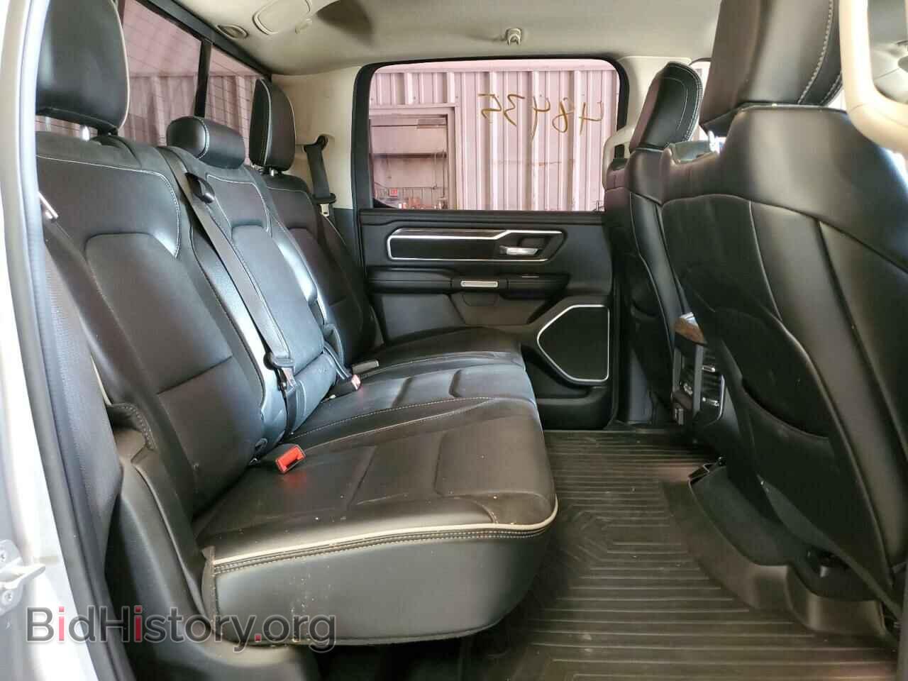 2019 RAM 1500 - VIN: 1C6SRFJT8KN643011 - Фото 6