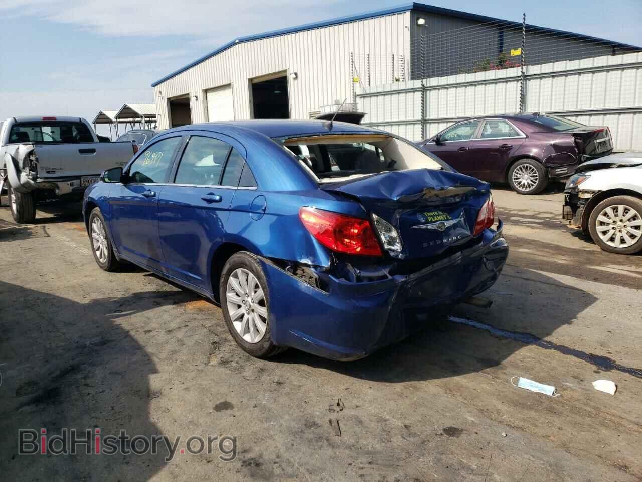 2010 CHRYSLER SEBRING - VIN: 1C3CC5FB3AN201717 - Фото 3