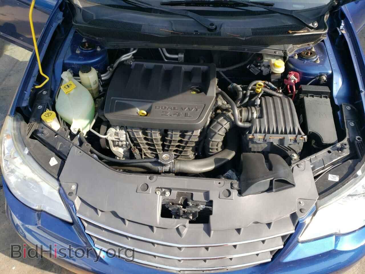 2010 CHRYSLER SEBRING - VIN: 1C3CC5FB3AN201717 - Фото 7