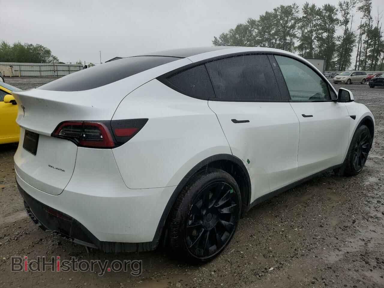 2023 TESLA MODEL Y - VIN: 7SAYGDEE6PA056191 - Фото 3
