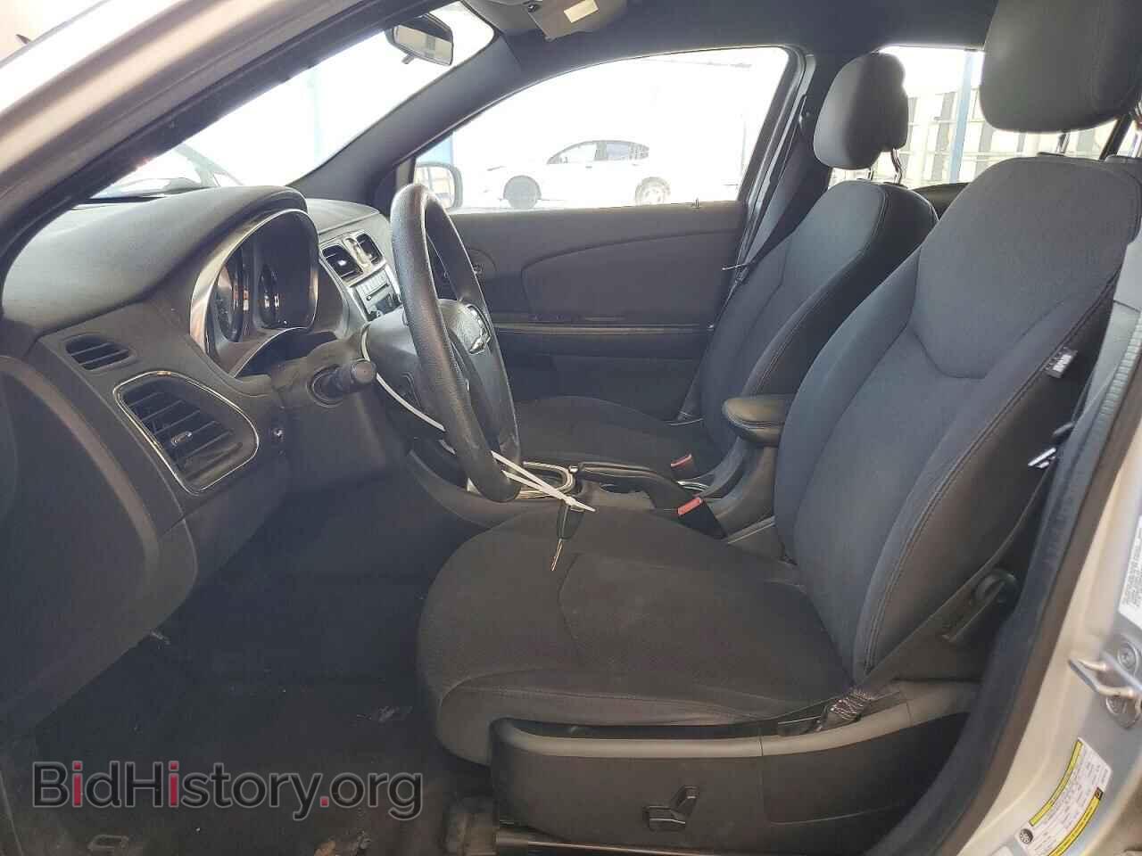 2012 CHRYSLER 200 - VIN: 1C3CCBAG0CN316473 - Фото 7