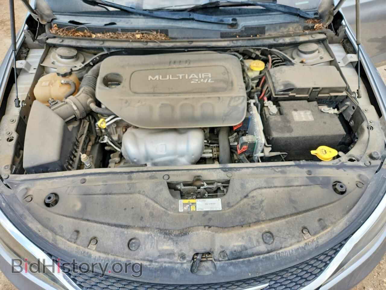 2015 CHRYSLER 200 - VIN: 1C3CCCAB5FN688731 - Photo 11