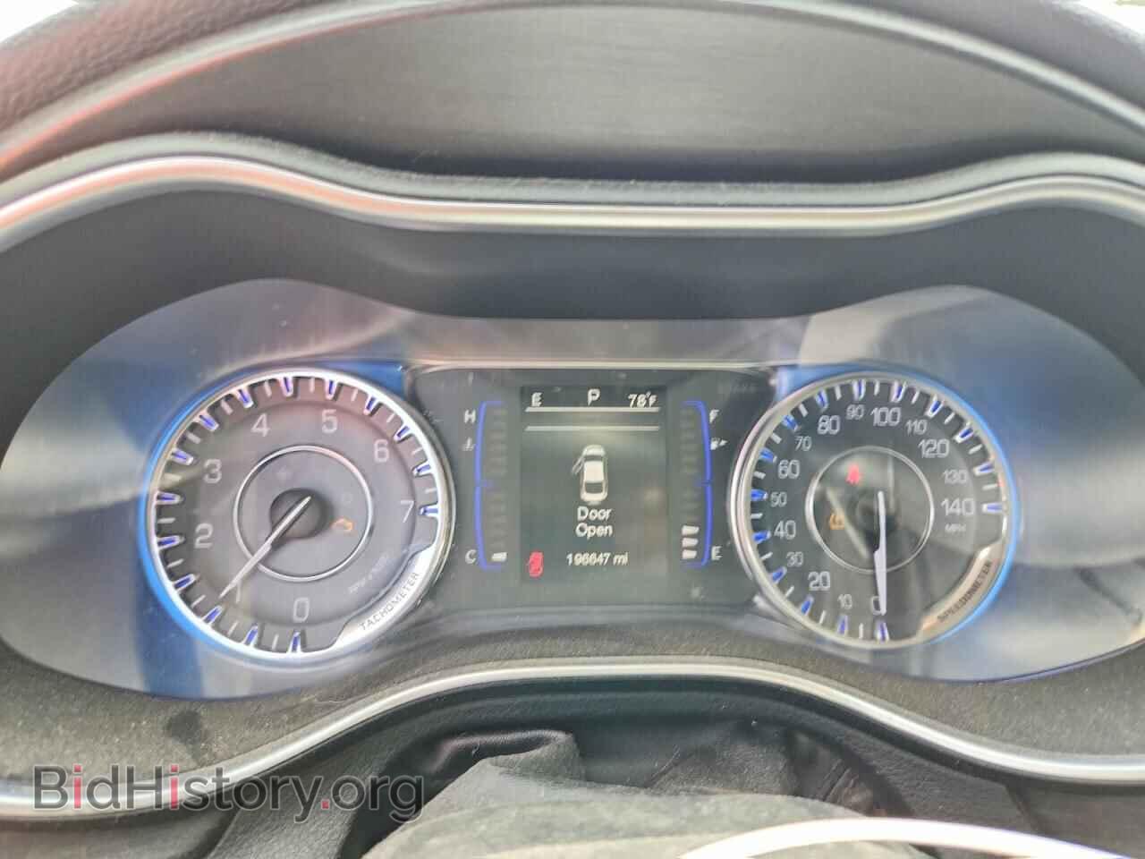 2015 CHRYSLER 200 - VIN: 1C3CCCAB5FN688731 - Photo 9
