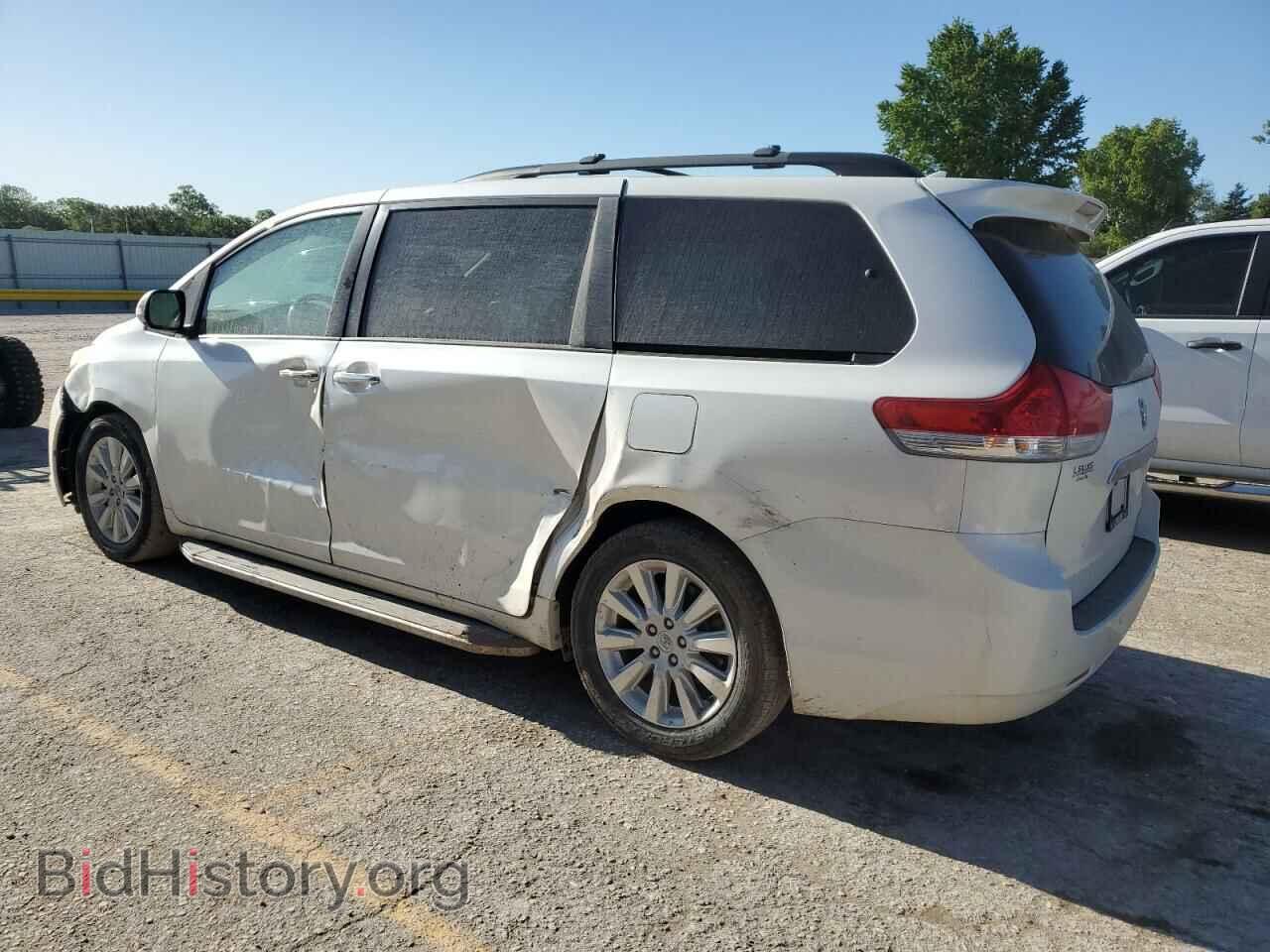 2014 TOYOTA All Models - VIN: 5TDYK3DC4ES421694 - Фото 2