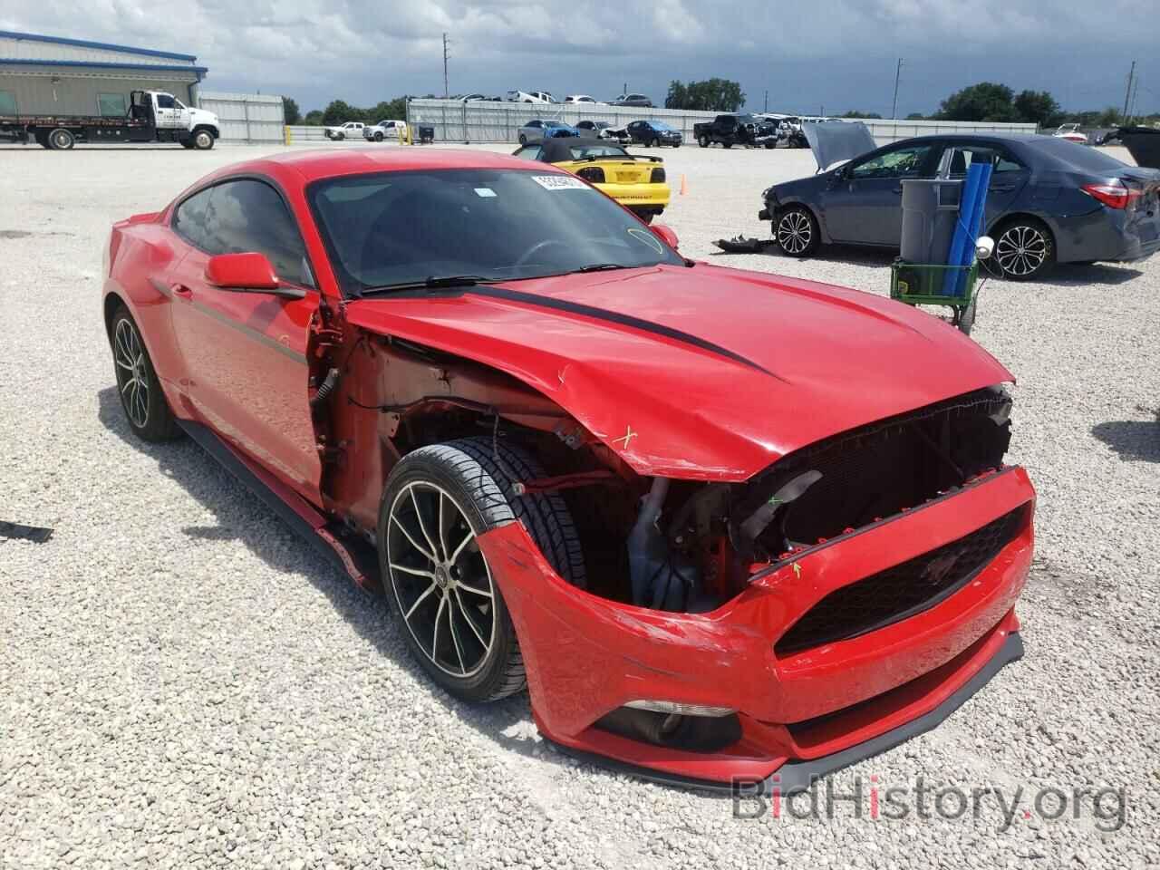 Photo 1FA6P8TH8F5376209 - FORD MUSTANG 2015