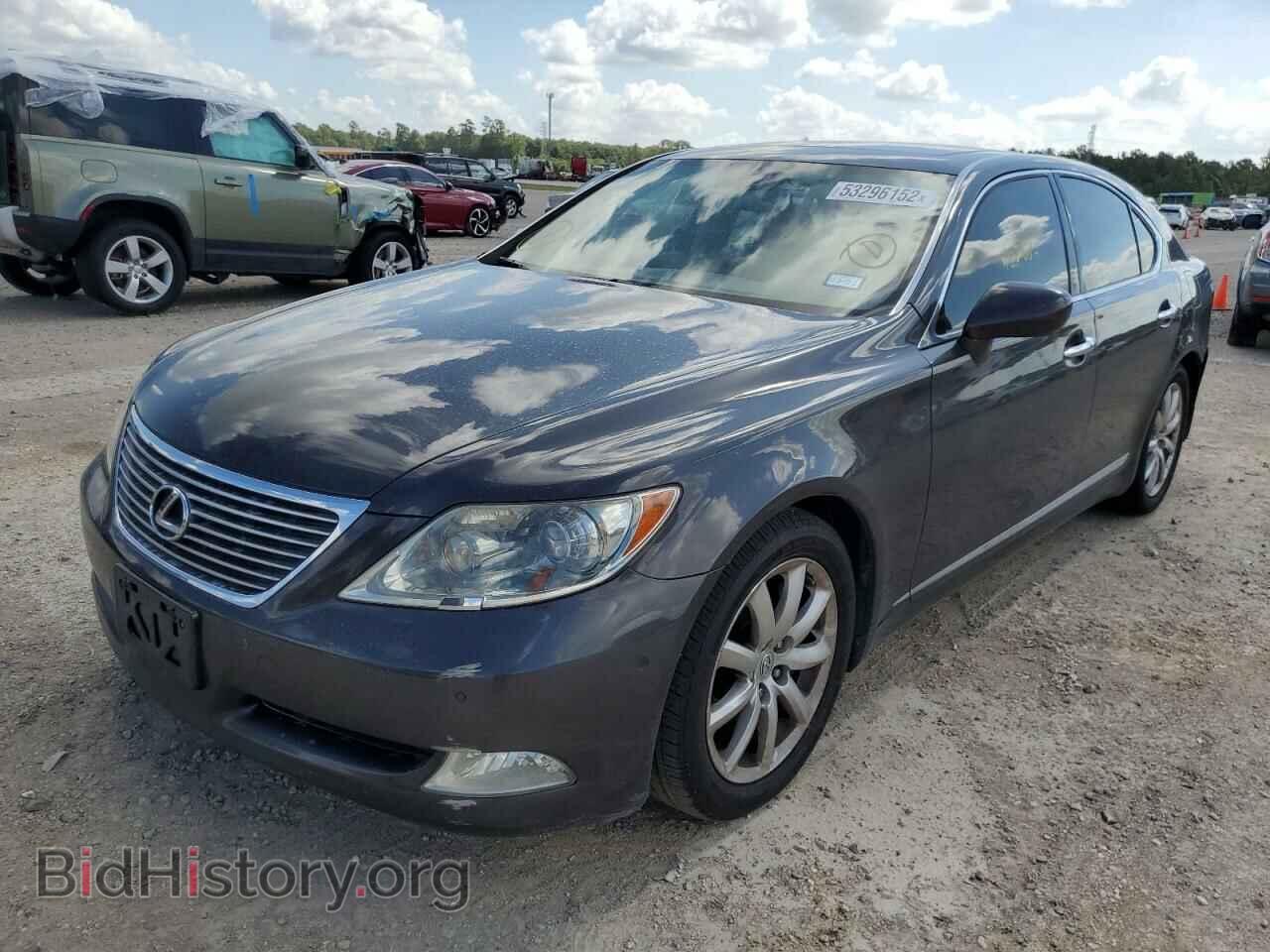 2009 LEXUS LS460 - VIN: JTHBL46F395087524 - Photo 2