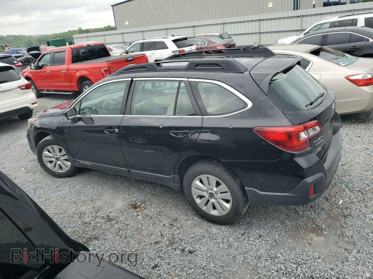 2018 SUBARU OUTBACK - VIN: 4S4BSAAC7J3320459 - Фото 2