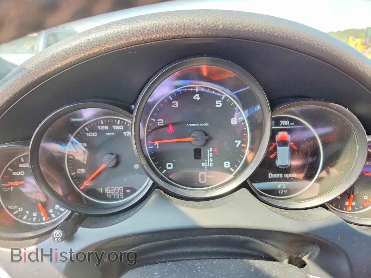 2016 PORSCHE CAYENNE - VIN: WP1AA2A21GLA03039 - Photo 9
