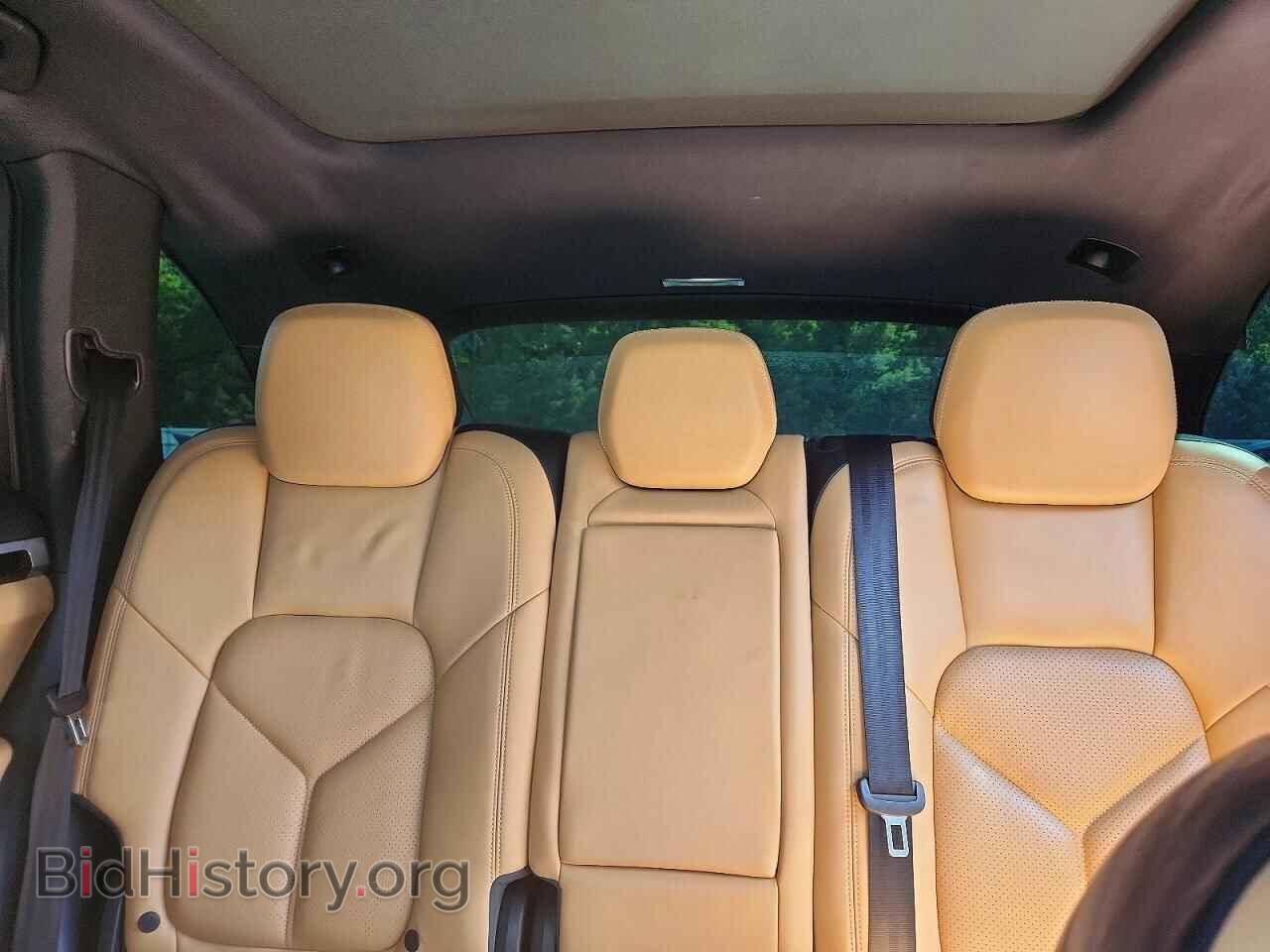 2016 PORSCHE CAYENNE - VIN: WP1AA2A21GLA03039 - Photo 10
