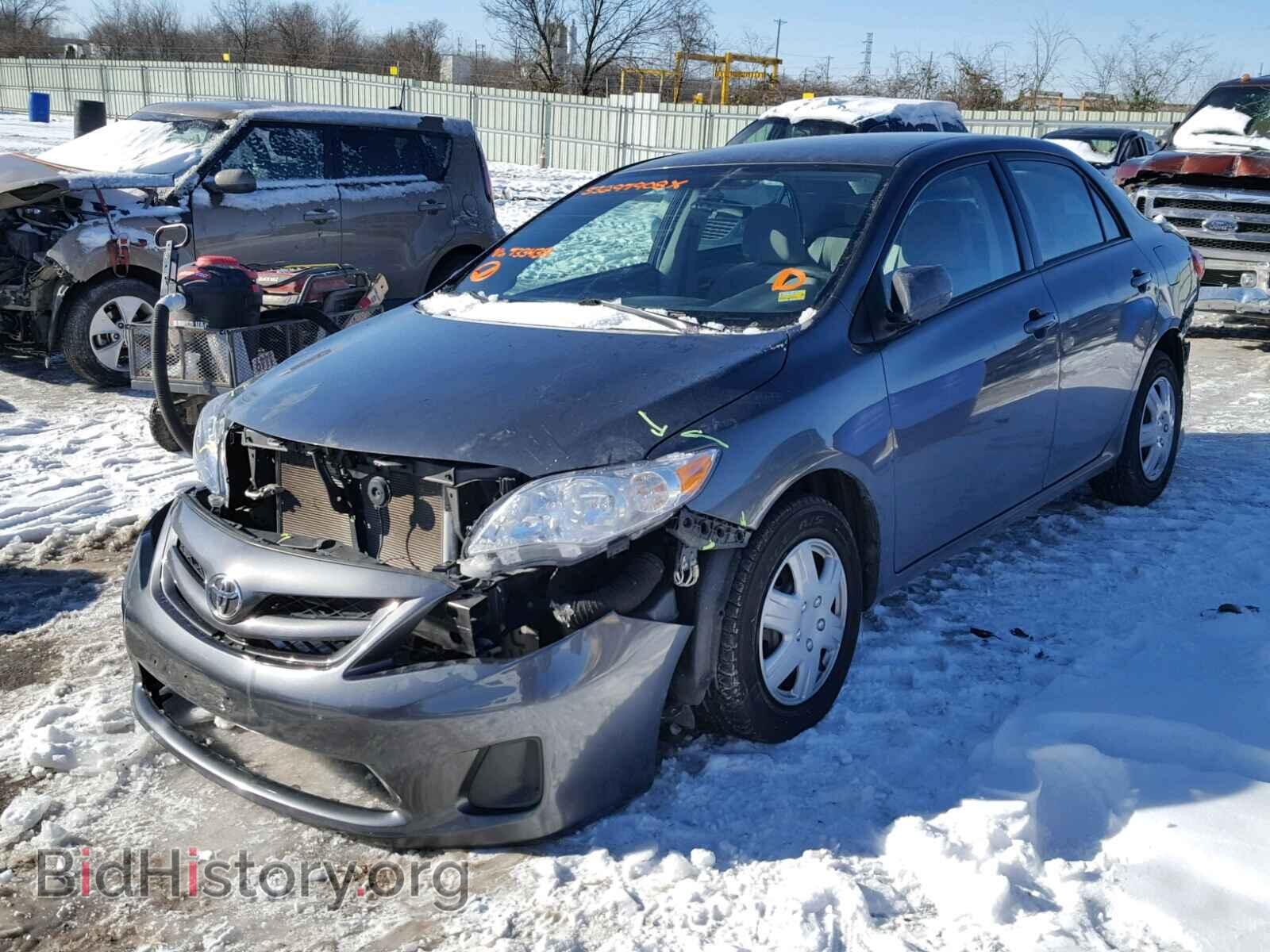 2011 TOYOTA COROLLA BA - VIN: 2T1BU4EE9BC733438 - Фото 2