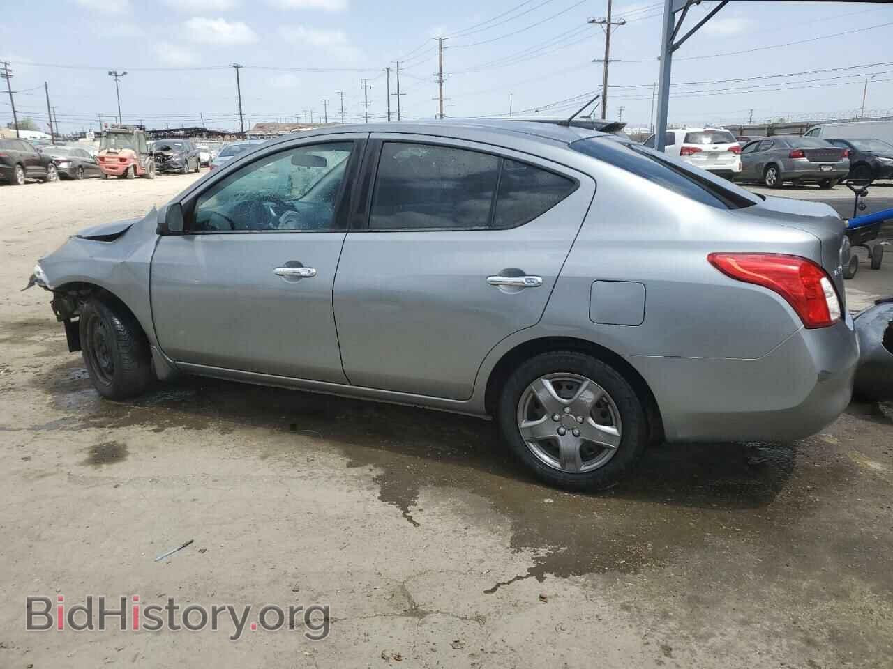 2012 NISSAN VERSA - VIN: 3N1CN7AP0CL879612 - Фото 2