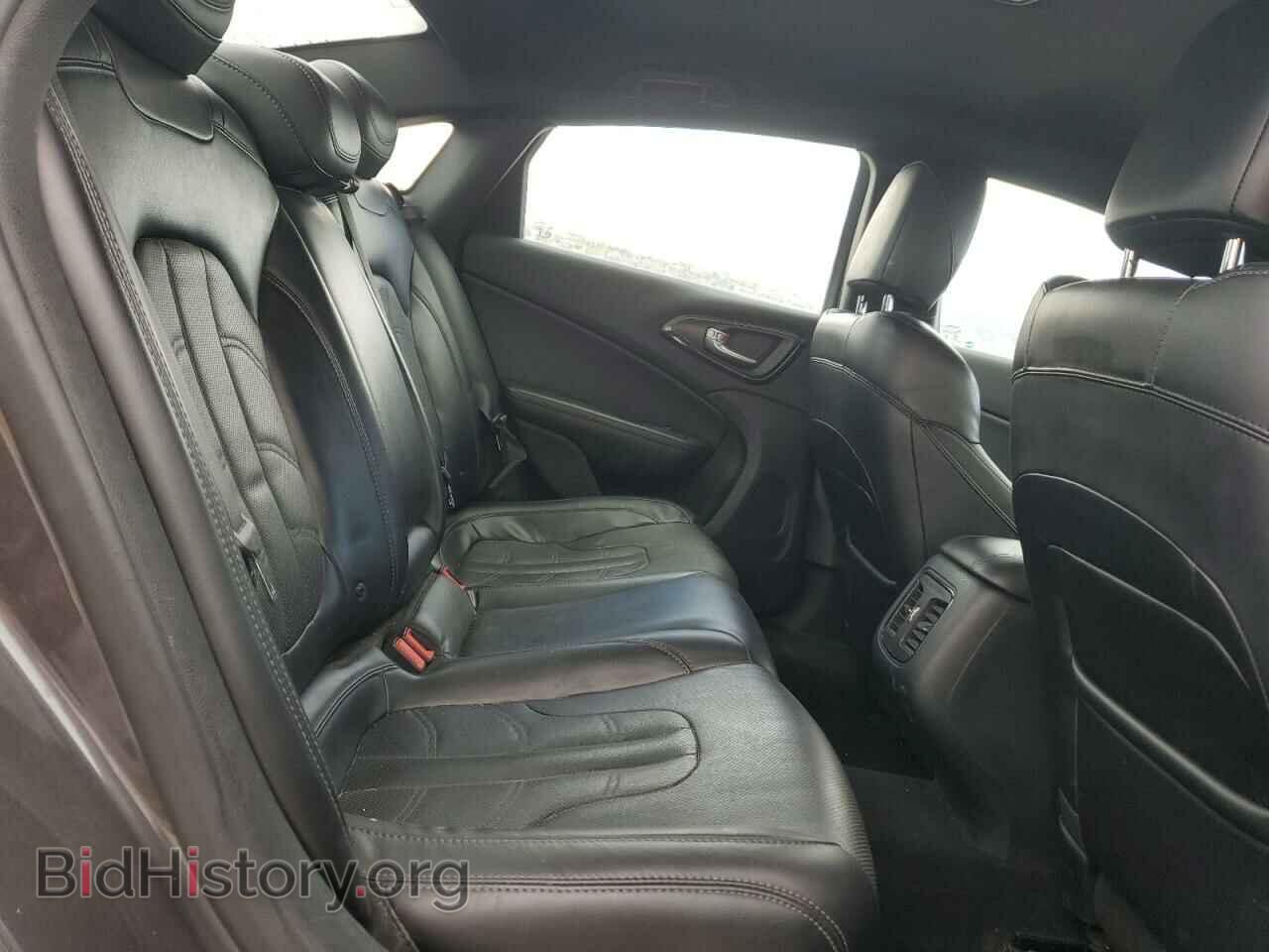 2015 CHRYSLER 200 - VIN: 1C3CCCDG2FN711678 - Фото 10