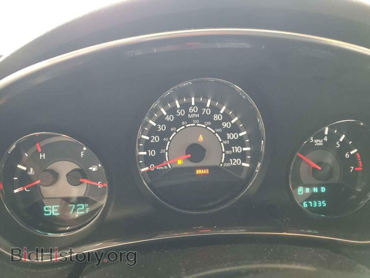 2014 CHRYSLER 200 - VIN: 1C3BCBEB1EN117493 - Фото 9