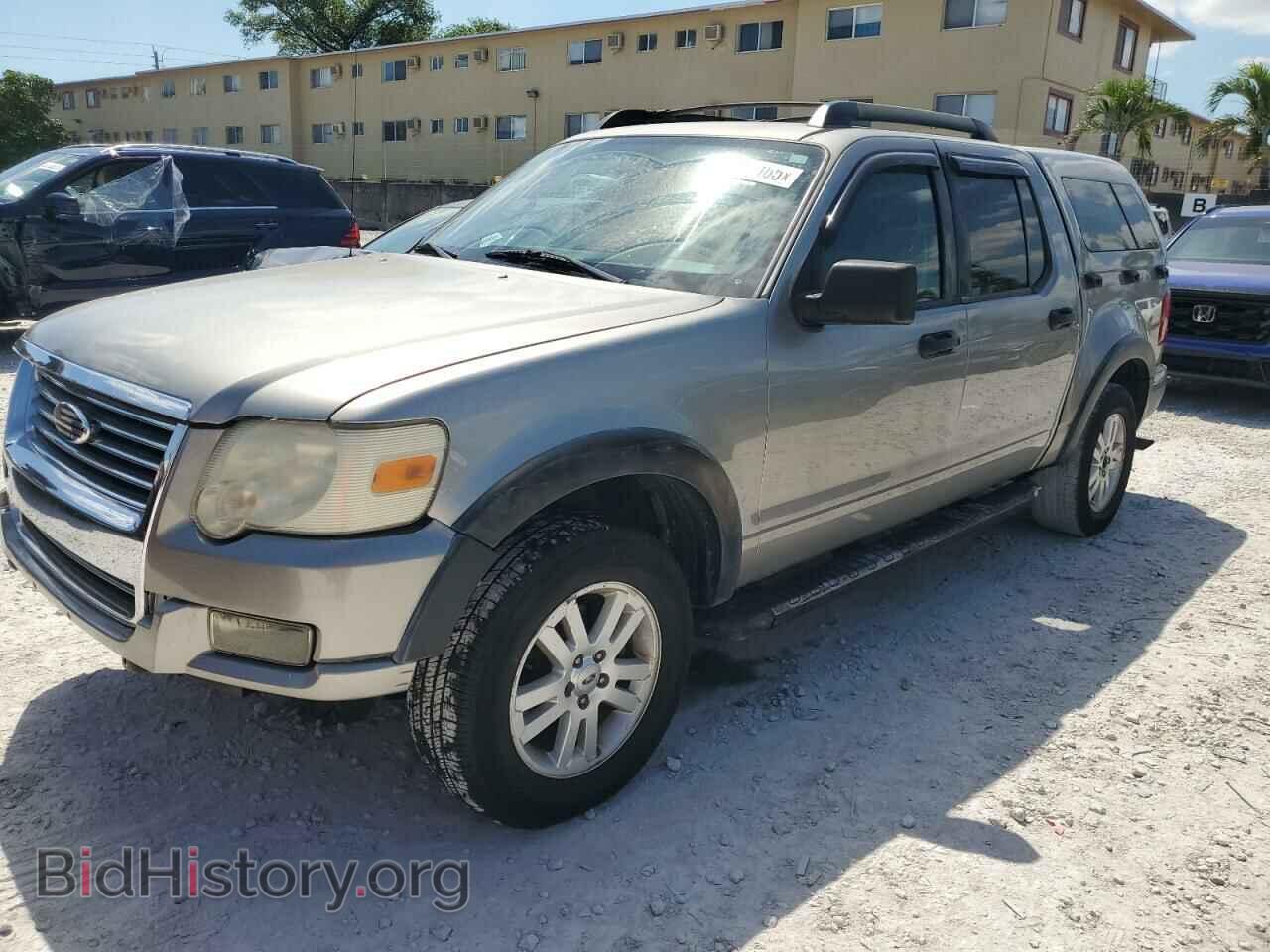 Фотография 1FMEU31E38UA20569 - FORD EXPLORER 2008