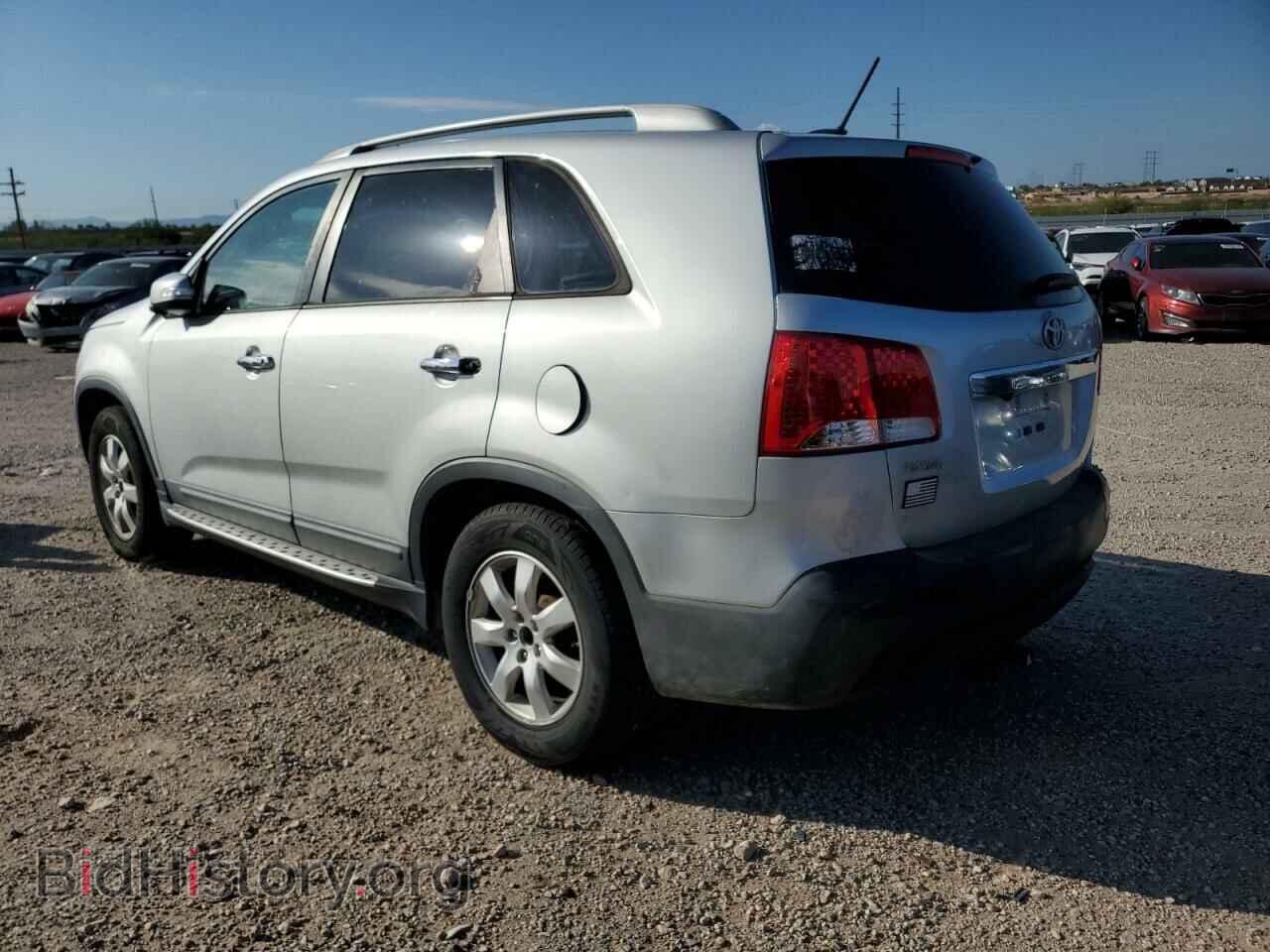 2012 KIA SORENTO - VIN: 5XYKT3A69CG288345 - Фото 2