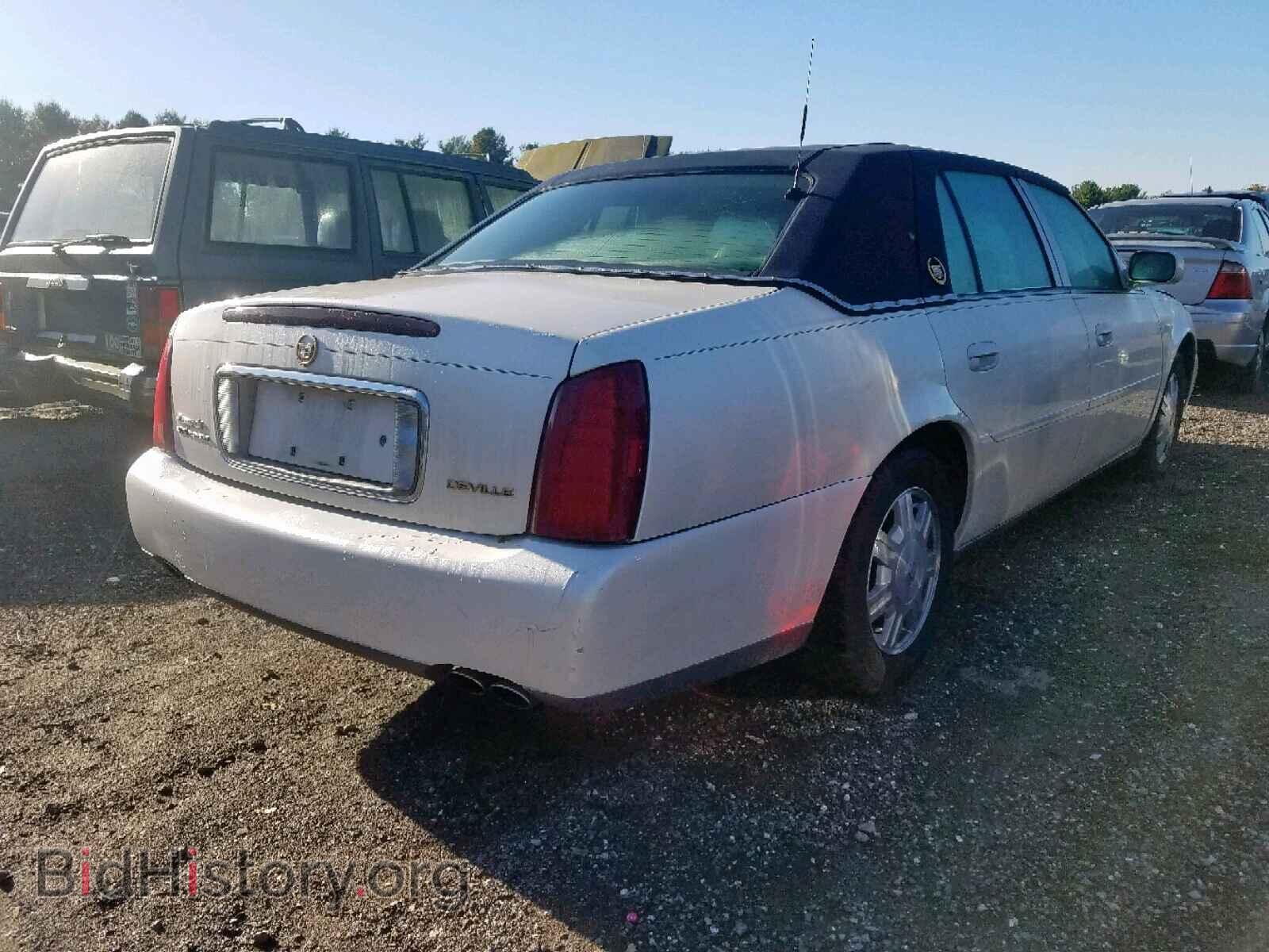 2003 CADILLAC DEVILLE - VIN: 1G6KD54Y33U205936 - Photo 4