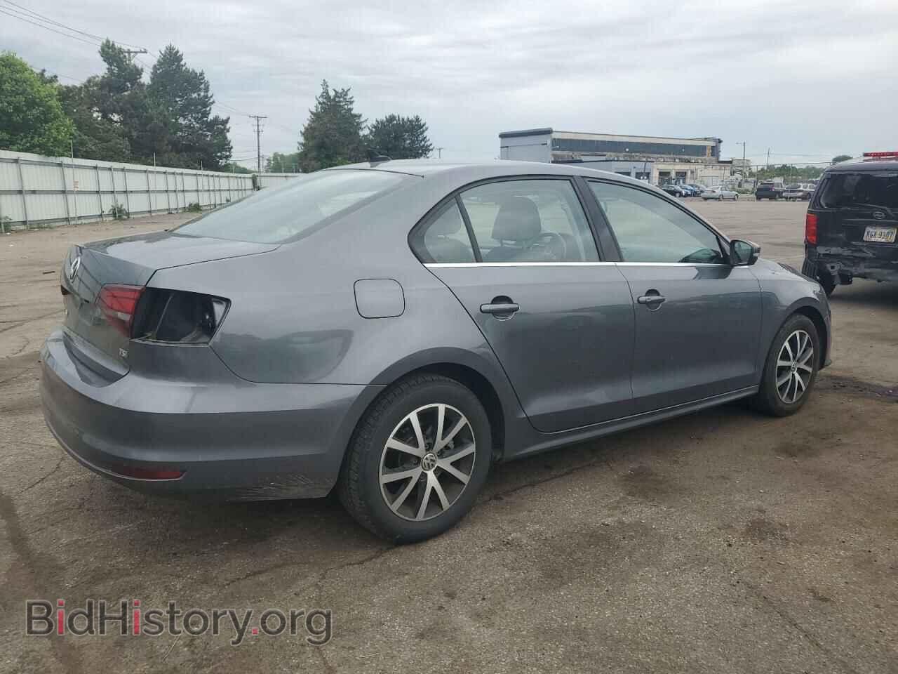 2017 VOLKSWAGEN JETTA - VIN: 3VWDB7AJ1HM381892 - Photo 3