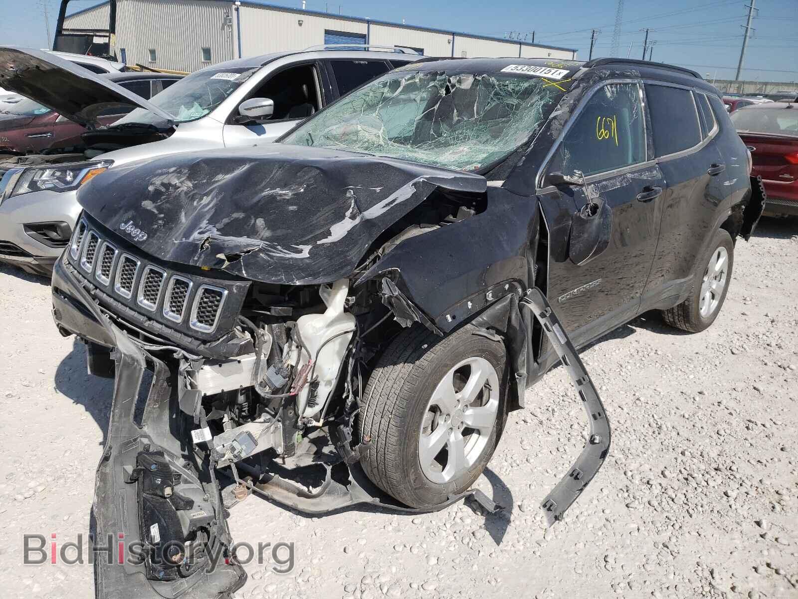 2019 JEEP COMPASS - VIN: 3C4NJDBB6KT807024 - Фото 2
