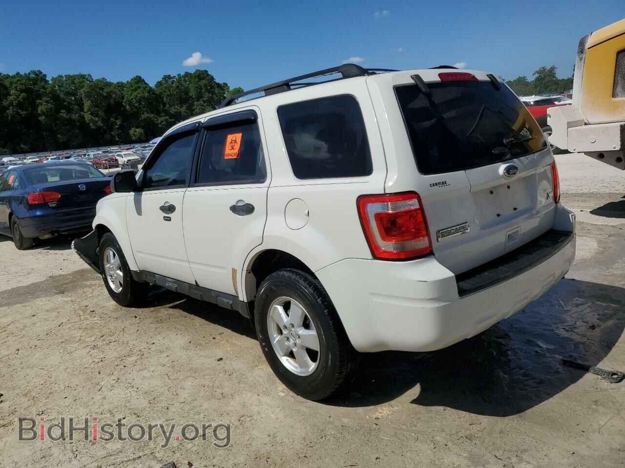 2012 FORD ESCAPE - VIN: 1FMCU0DG3CKB75615 - Фото 2