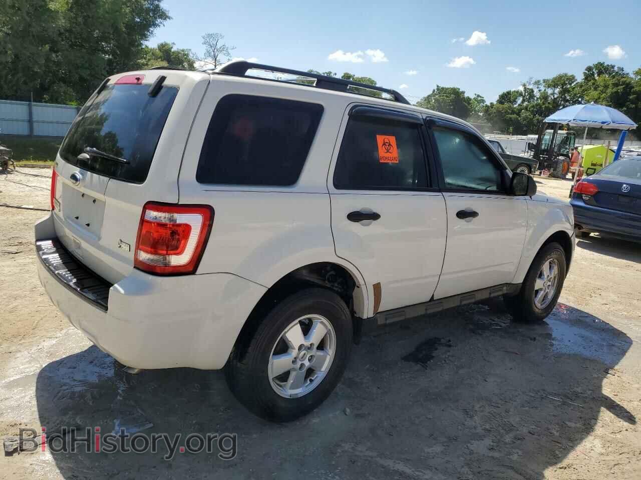 2012 FORD ESCAPE - VIN: 1FMCU0DG3CKB75615 - Фото 3