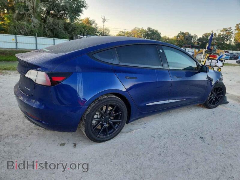 2018 Tesla MODEL 3 (VIN 5YJ3E1EB1JF115000) — photo 3 of 15