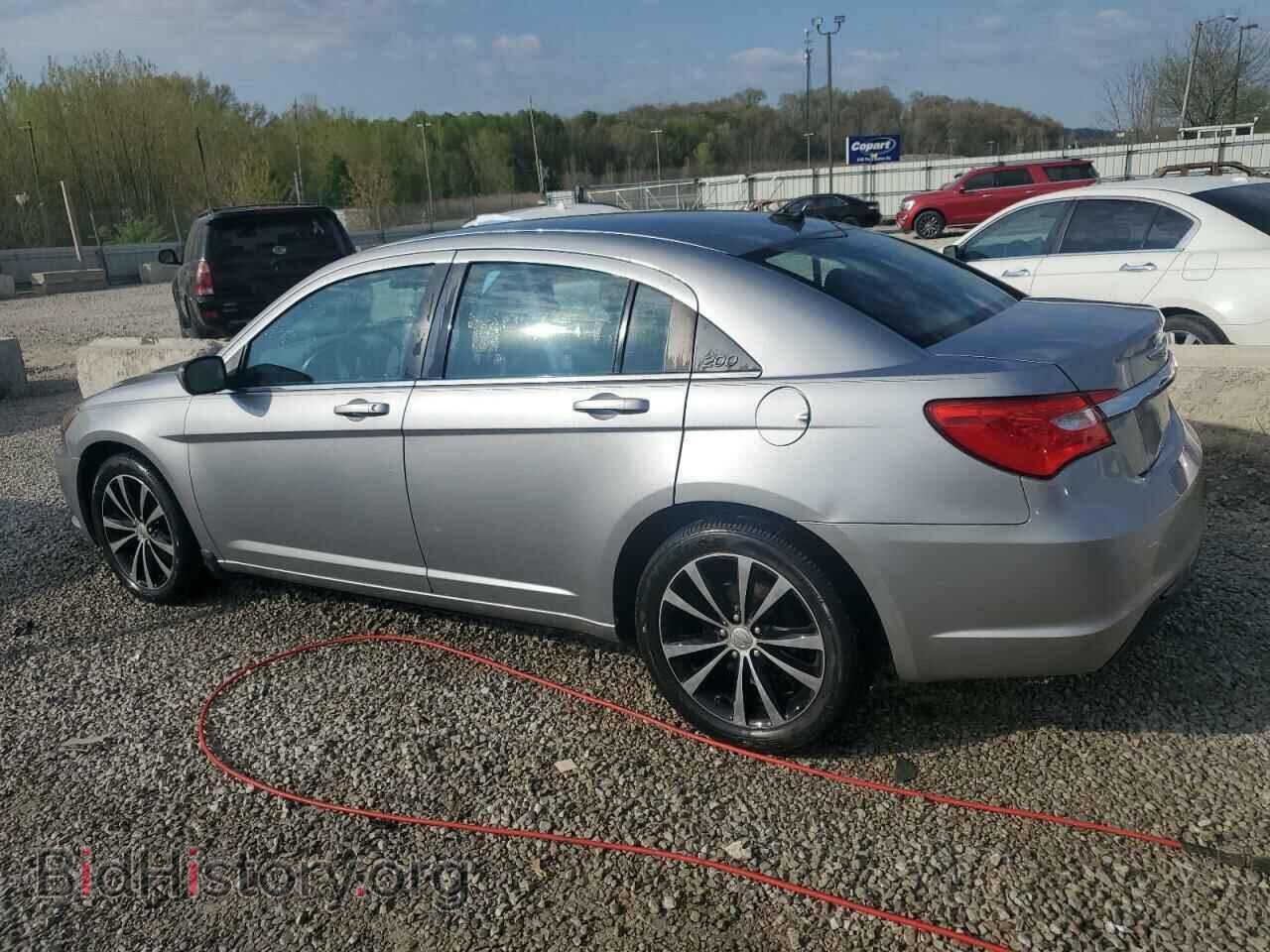 2013 CHRYSLER 200 - VIN: 1C3CCBBG7DN723383 - Фото 2