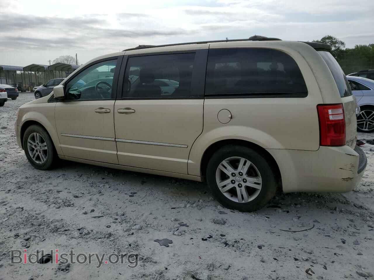 2010 DODGE CARAVAN - VIN: 2D4RN6DX3AR334665 - Фото 2