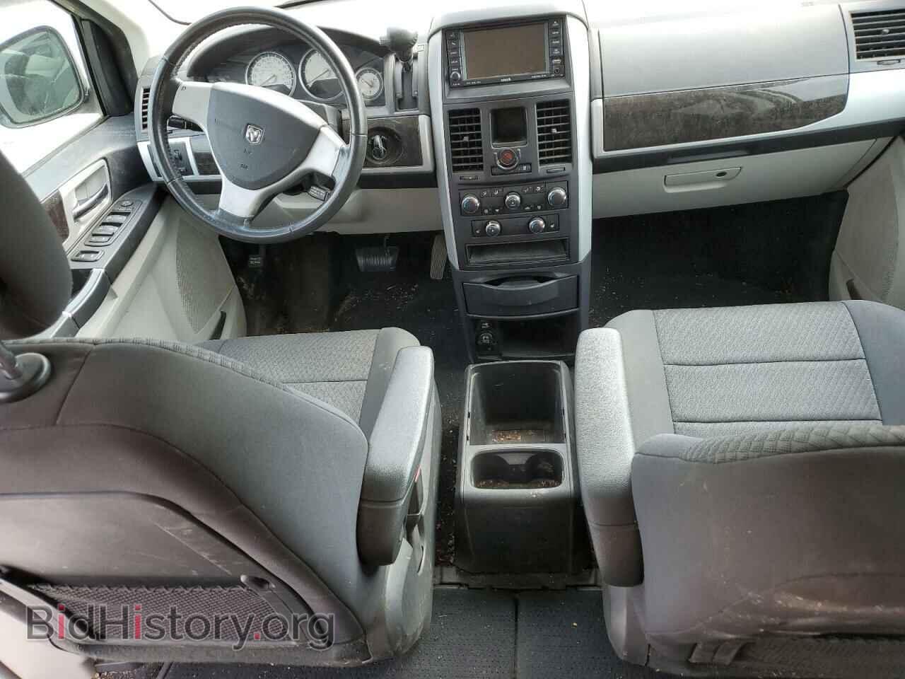2010 DODGE CARAVAN - VIN: 2D4RN6DX3AR334665 - Фото 8