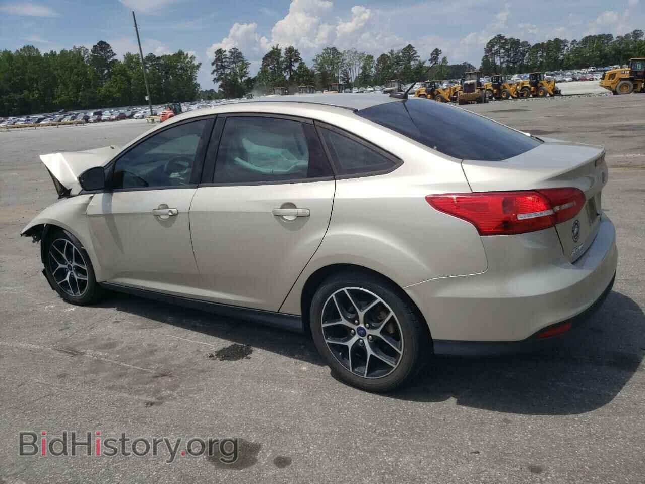 2017 FORD FOCUS - VIN: 1FADP3FE4HL311836 - Photo 2
