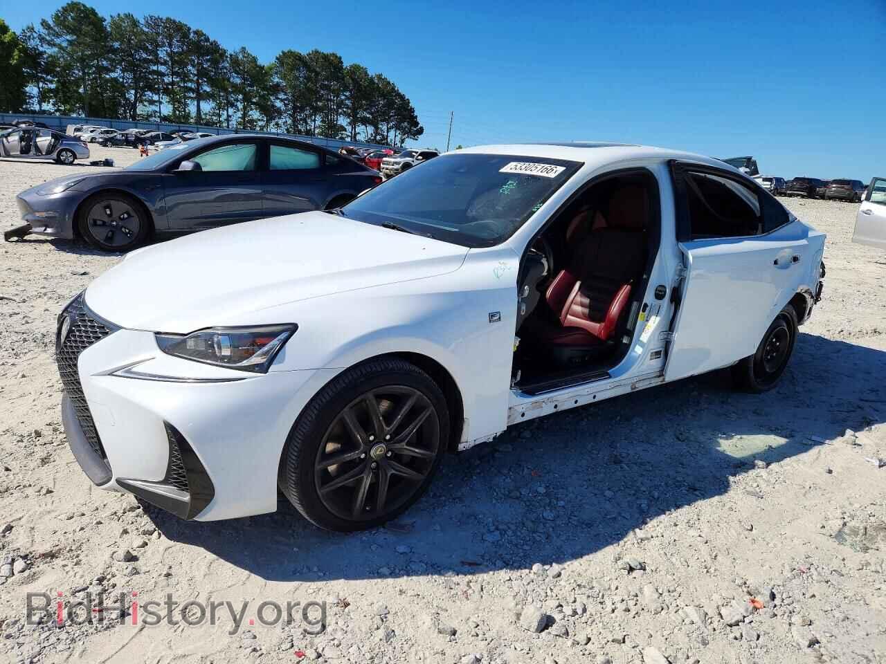 Photo JTHBA1D24H5051568 - LEXUS IS 2017