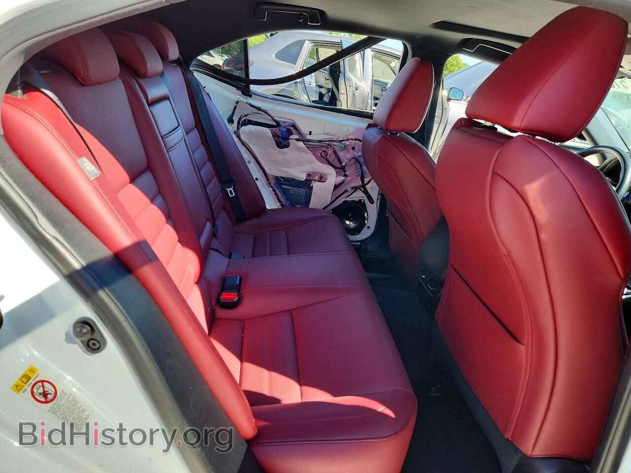2017 LEXUS IS - VIN: JTHBA1D24H5051568 - Photo 10