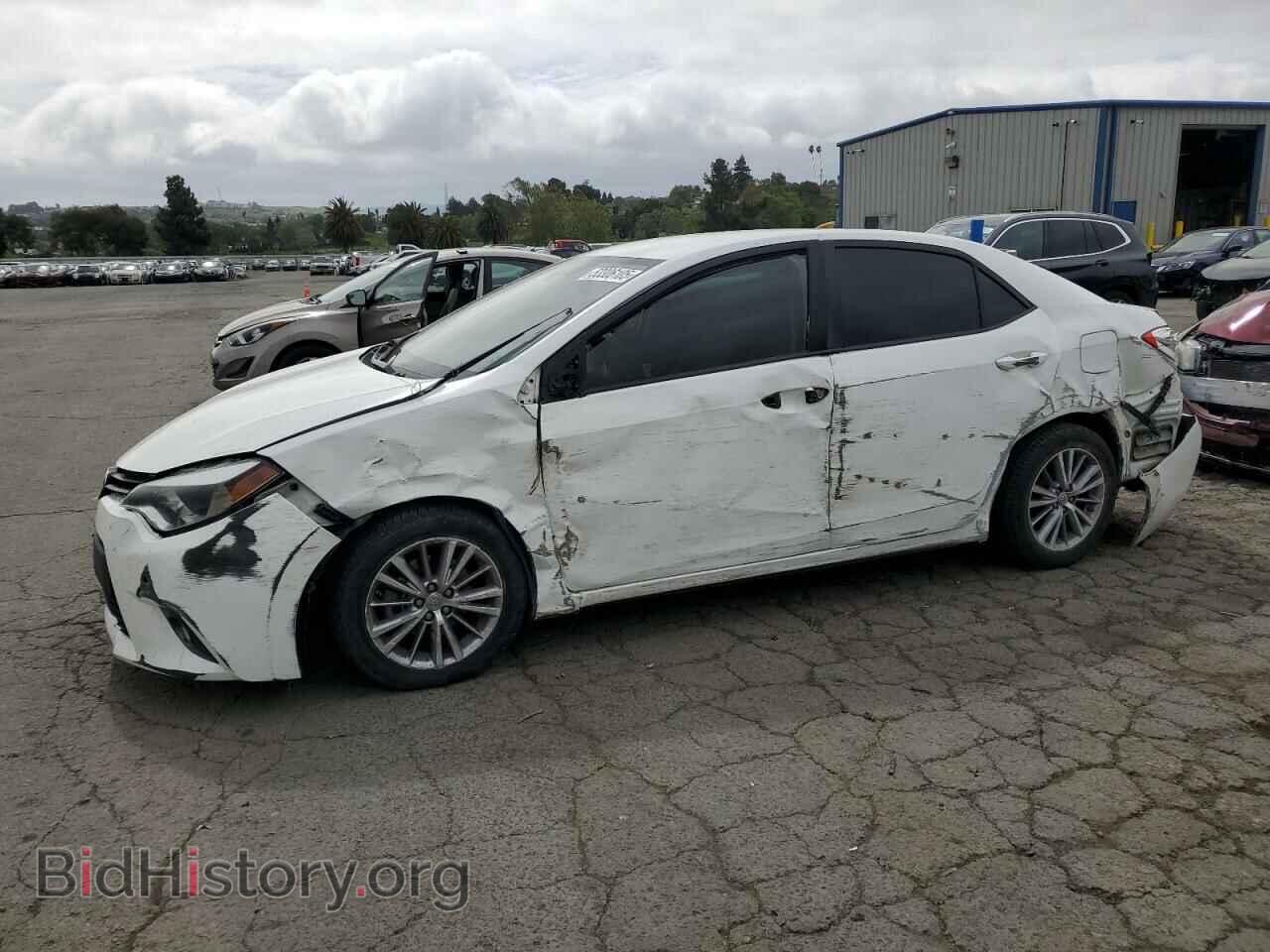 Фотография 5YFBURHE3FP346463 - TOYOTA COROLLA 2015